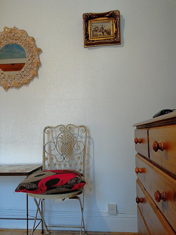 Brooklands Guest House CBG Δωμάτιο φωτογραφία
