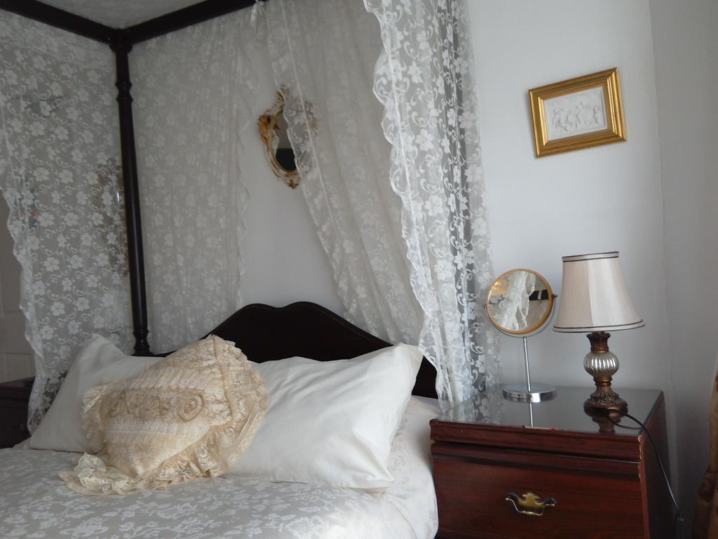 Brooklands Guest House CBG Δωμάτιο φωτογραφία